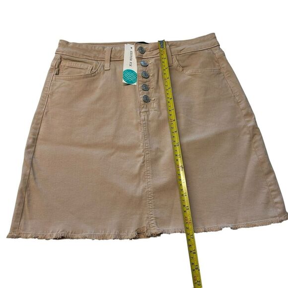 Just Black Denim Women’s M Odyssey Khaki Mini Skirt Tan Raw Hem Button Fly NWT - Picture 5 of 7